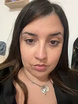 Novababy18 online show from April 1, 2026, 10:07 pm