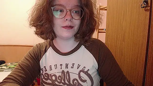 Snapshot of Chmiri_cb chatting on March 16, 2025, 7:37 am Chmiri cb online show from March 16, 2025, 7:37 am