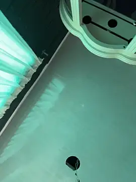 my-kitty online show from April 18, 2026, 7:29 pm