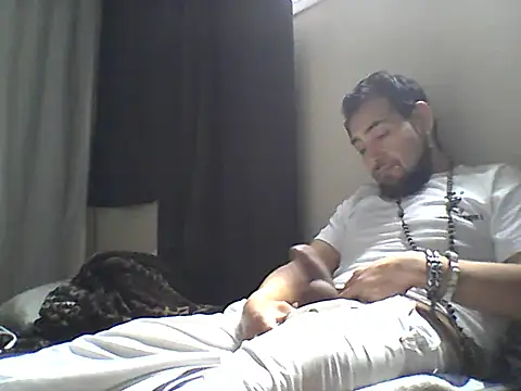 Snapshot of SideGhost chatting on February 14, 2026, 8:27 pm SideGhost online show from February 14, 2026, 8:27 pm