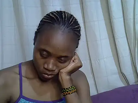 Snapshot of Tanaissa2 chatting on September 16, 2025, 1:06 am Tanaissa2 online show from September 16, 2025, 1:06 am