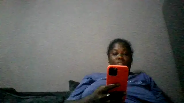 Snapshot of XgeileKutje chatting on February 3, 2026, 9:47 am XgeileKutje online show from February 3, 2026, 9:47 am