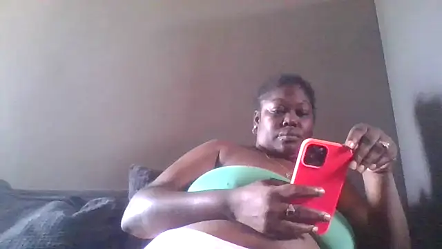 Snapshot of XgeileKutje chatting on April 14, 2026, 2:45 pm XgeileKutje online show from April 14, 2026, 2:45 pm
