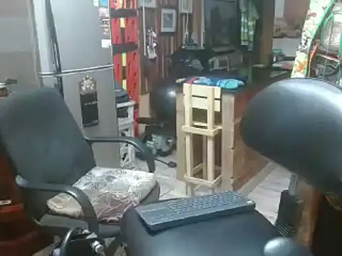 Snapshot of Dr_Pocholate84 chatting on January 26, 2025, 3:27 am Dr Pocholate84 online show from January 26, 2025, 3:27 am