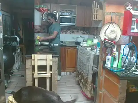 Snapshot of Dr_Pocholate84 chatting on February 21, 2025, 3:34 am Dr Pocholate84 online show from February 21, 2025, 3:34 am