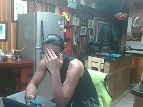 Snapshot of Dr_Pocholate84 chatting on February 22, 2025, 2:28 am Dr Pocholate84 online show from February 22, 2025, 2:28 am