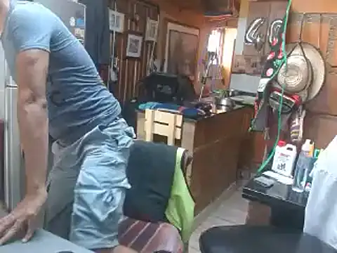 Snapshot of Dr_Pocholate84 chatting on March 1, 2025, 6:00 pm Dr Pocholate84 online show from March 1, 2025, 6:00 pm