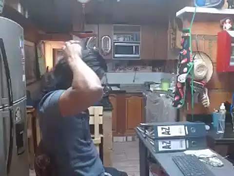 Snapshot of Dr_Pocholate84 chatting on March 21, 2025, 6:29 pm Dr Pocholate84 online show from March 21, 2025, 6:29 pm