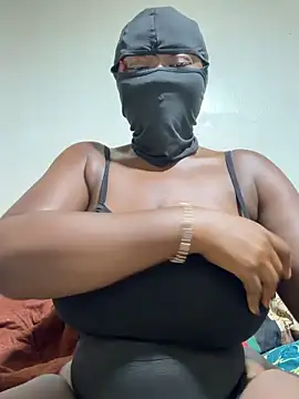 sweet1111 online show from February 13, 2026, 2:24 pm