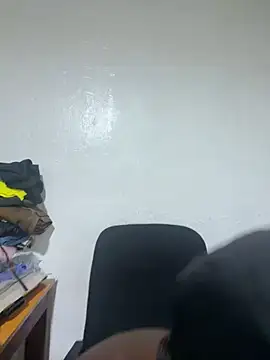 sweet1111 online show from March 27, 2026, 7:58 am