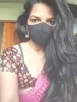 Shuttii 25 online show from February 18, 2026, 4:19 am