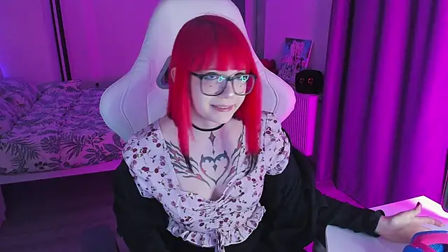 Yumi Youkai online show from February 10, 2025, 2:59 pm