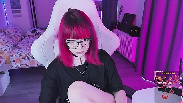 Snapshot of Yumi_Youkai chatting on March 19, 2026, 9:57 am Yumi Youkai online show from March 19, 2026, 9:57 am