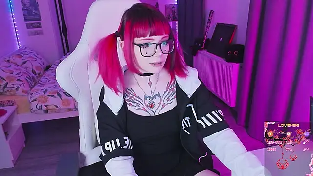 Snapshot of Yumi_Youkai chatting on March 26, 2026, 8:36 pm Yumi Youkai online show from March 26, 2026, 8:36 pm