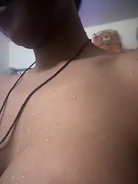 PARI Hun online show from April 17, 2026, 5:16 pm