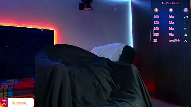 kuzzcoo online show from February 16, 2026, 11:34 pm