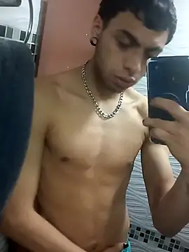 Mollly n david online show from November 10, 2025, 2:43 am