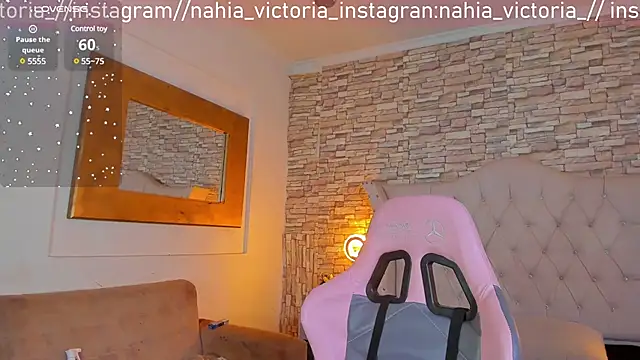 NahiaFox online show from January 9, 2025, 3:36 am