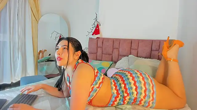 SunnyLeonz online show from December 14, 2025, 2:06 am