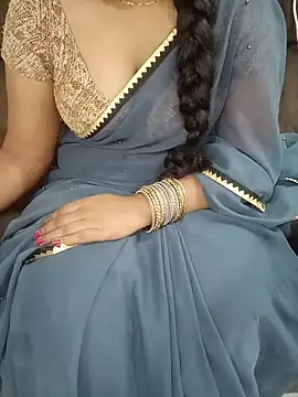 Mounika25 online show from October 25, 2025, 9:06 am