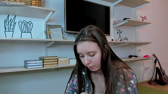 Peggy Beauty online show from February 18, 2026, 4:03 pm