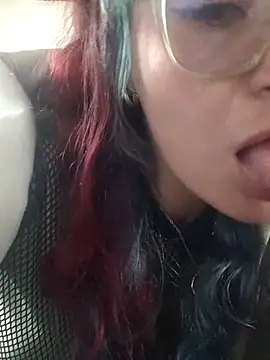 Snapshot of ERIS666 chatting on April 29, 2026, 5:30 pm ERIS666 online show from April 29, 2026, 5:30 pm