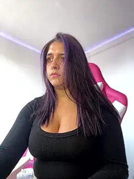 Snapshot of Alicia_Ruiz chatting on January 16, 2026, 6:12 pm Alicia Ruiz online show from January 16, 2026, 6:12 pm