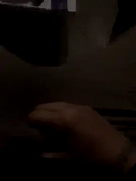 Snapshot of chrille82 chatting on October 13, 2025, 8:09 pm chrille82 online show from October 13, 2025, 8:09 pm