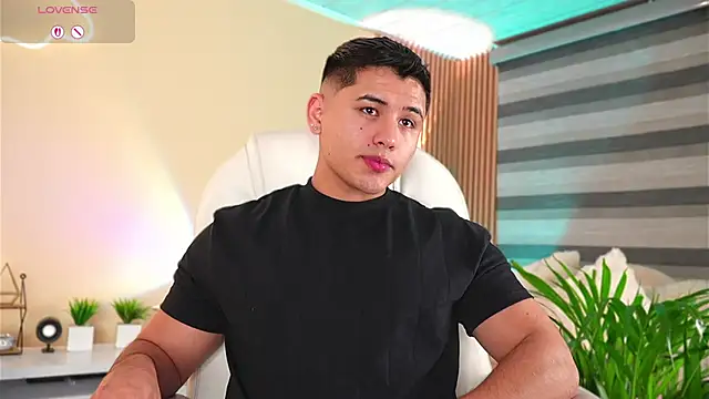 Snapshot of MatiasKorn chatting on November 9, 2025, 6:12 am MatiasKorn online show from November 9, 2025, 6:12 am