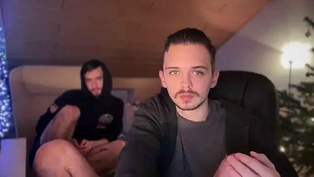 Snapshot of naked_psy chatting on January 7, 2025, 12:55 am naked psy online show from January 7, 2025, 12:55 am