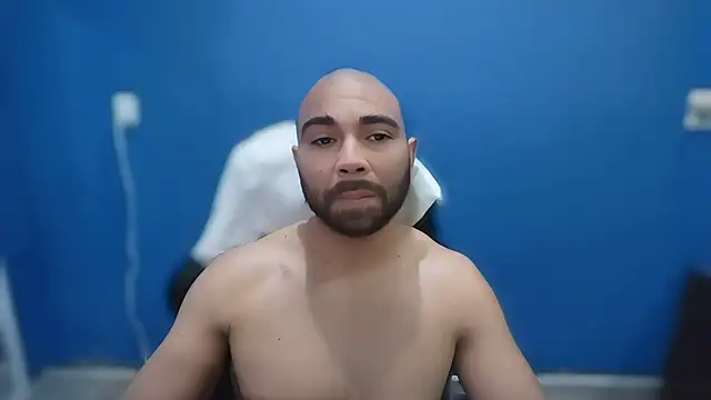 Snapshot of ElmaCannon chatting on February 26, 2025, 7:20 am ElmaCannon online show from February 26, 2025, 7:20 am