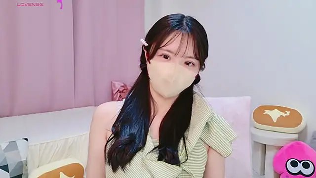 Snapshot of anchan_ chatting on May 6, 2026, 1:05 pm anchan online show from May 6, 2026, 1:05 pm