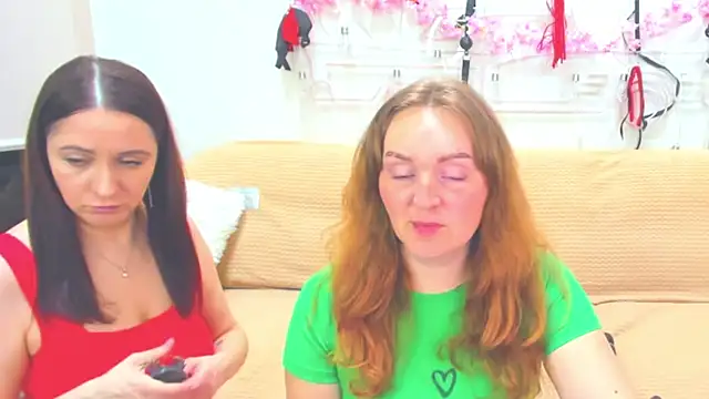 MagicEyess online show from April 4, 2026, 6:44 am