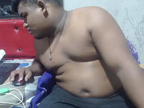 Snapshot of PONSE_LATINO chatting on September 11, 2025, 1:28 am PONSE LATINO online show from September 11, 2025, 1:28 am