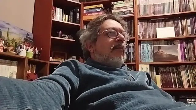 Mandra is a whore online show from November 12, 2025, 10:20 pm