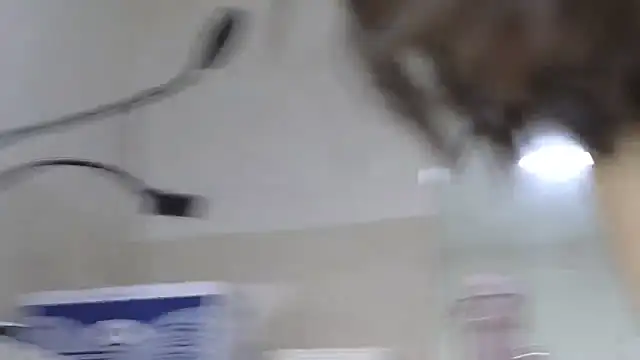 MIYAMOTO MARINA online show from February 6, 2025, 1:21 pm