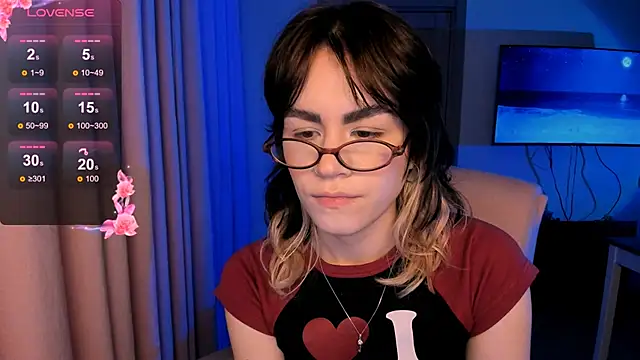 Snapshot of _selectrra chatting on December 17, 2024, 4:11 pm selectrra online show from December 17, 2024, 4:11 pm