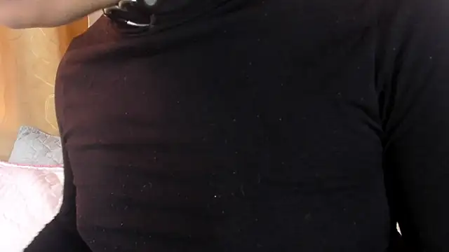 Snapshot of Satuurn_ chatting on January 11, 2025, 2:04 pm Satuurn online show from January 11, 2025, 2:04 pm