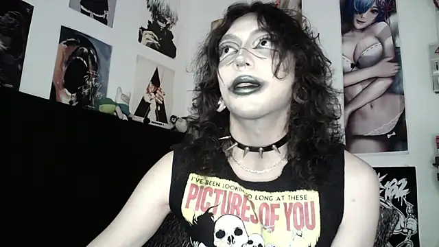 Snapshot of kiiler_queen chatting on June 9, 2026, 7:03 pm kiiler queen online show from June 9, 2026, 7:03 pm