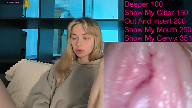 Snapshot of jannemary chatting on September 29, 2025, 3:44 am jannemary online show from September 29, 2025, 3:44 am