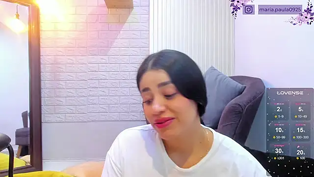 Snapshot of Paula_Desousa chatting on January 8, 2025, 8:18 pm Paula Desousa online show from January 8, 2025, 8:18 pm