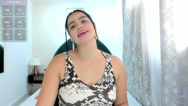 Paula Desousa online show from February 13, 2026, 2:57 pm