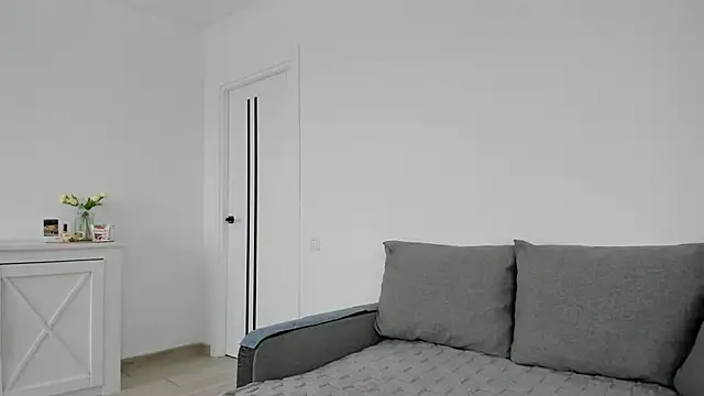  Anna Montana online show from November 17, 2025, 12:11 pm