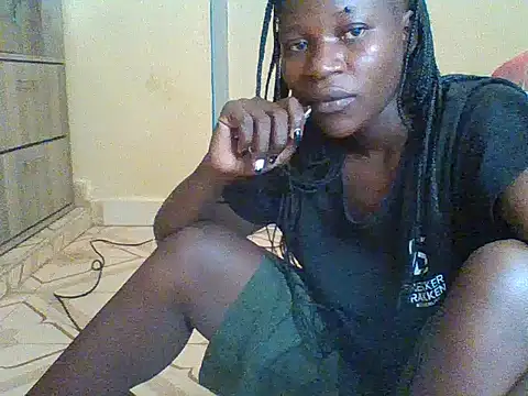 prettychic5 online show from November 12, 2025, 8:15 am