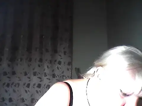 MeilomaWesa online show from January 29, 2025, 8:56 pm