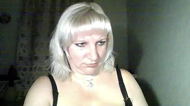 MeilomaWesa online show from October 18, 2025, 6:41 pm