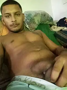 emrehliug12 online show from April 6, 2026, 6:14 am