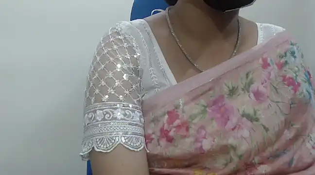 Lovely Siri 23 online show from January 24, 2025, 3:02 pm