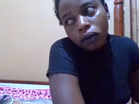 Snapshot of sweetbabra1 chatting on February 20, 2025, 5:12 am sweetbabra1 online show from February 20, 2025, 5:12 am