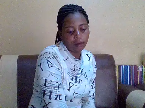 Snapshot of sweetbabra1 chatting on December 17, 2025, 2:01 pm sweetbabra1 online show from December 17, 2025, 2:01 pm